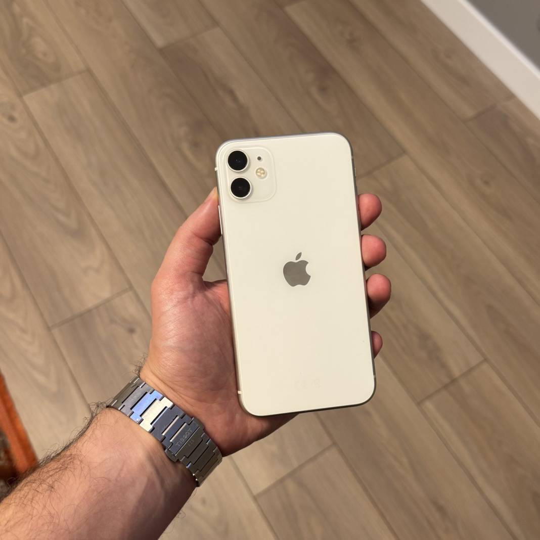 iPhone telefonlara İOS 26 güncellemesi geldi: Hangi modellere geldi? 6