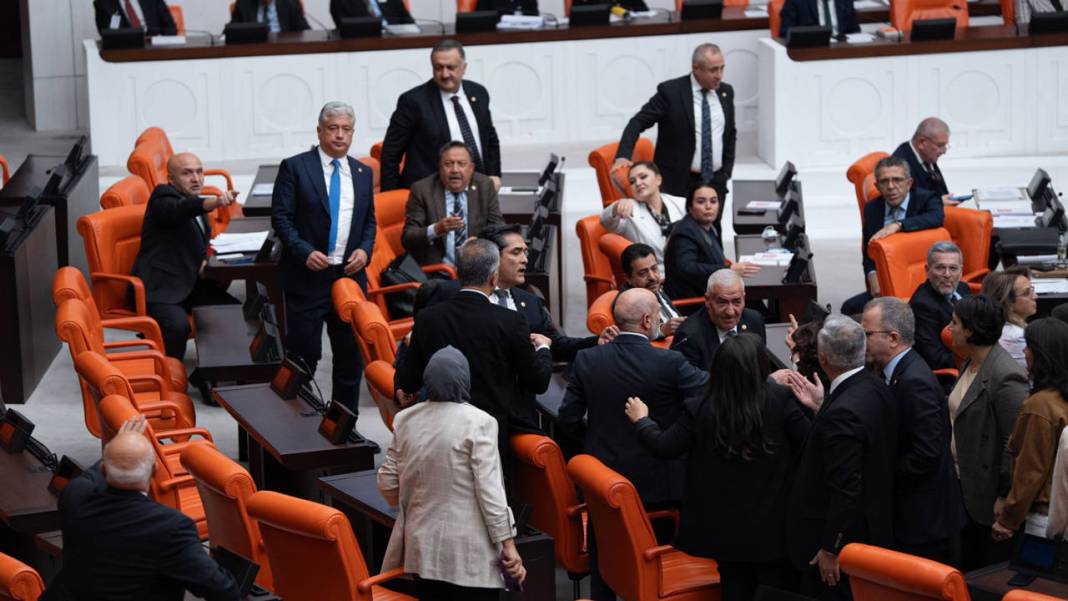 29 Nisan Gündemi Netleşti: Siyasetten Ekonomiye Kritik Gün 2