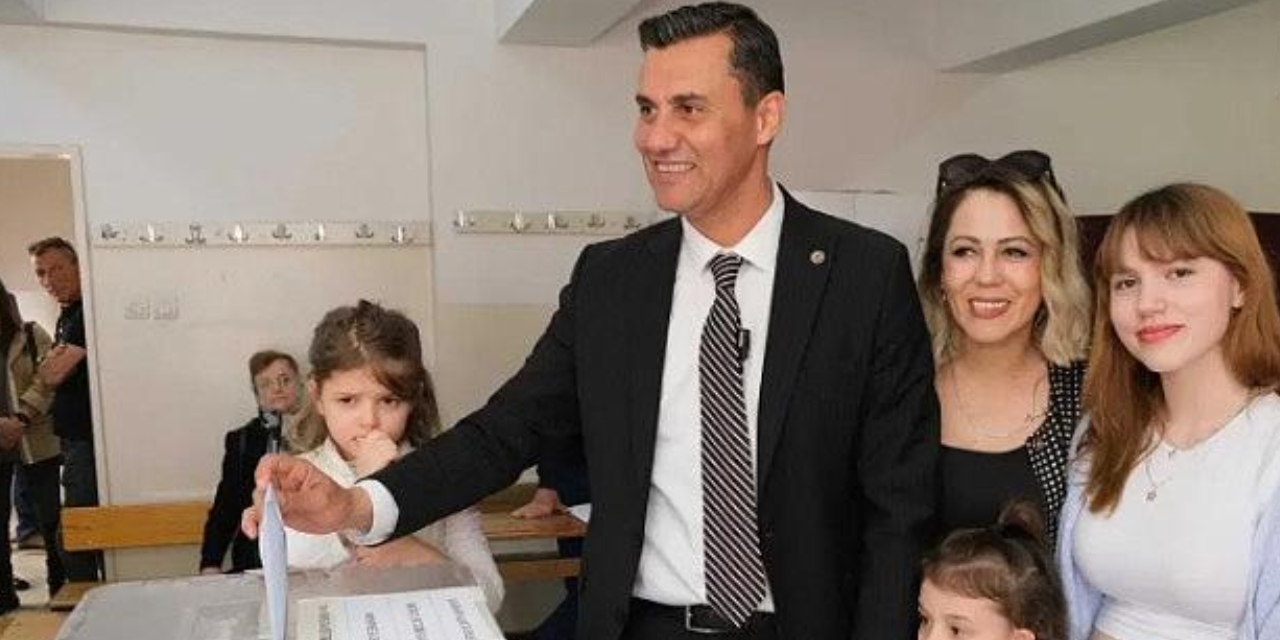 Ferdi Zeyrek'in vefatı sonrası kızından sert mesaj