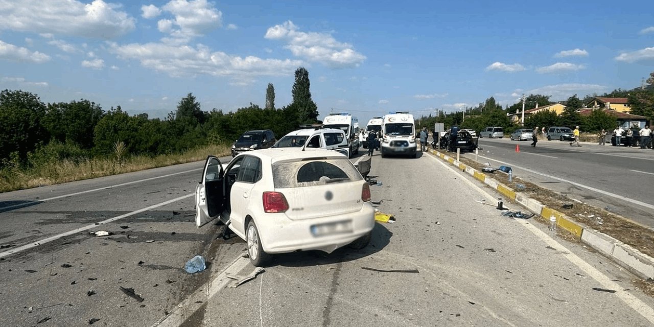 Afyonkarahisar'da trafik kazası: 1 kişi hayatını kaybetti