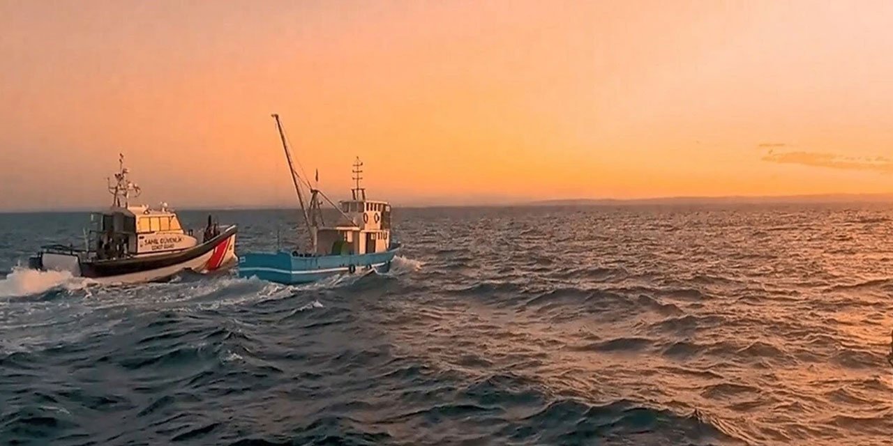Çanakkale'de göçmen kaçakçılığı yapan 23 kişi tutuklandı