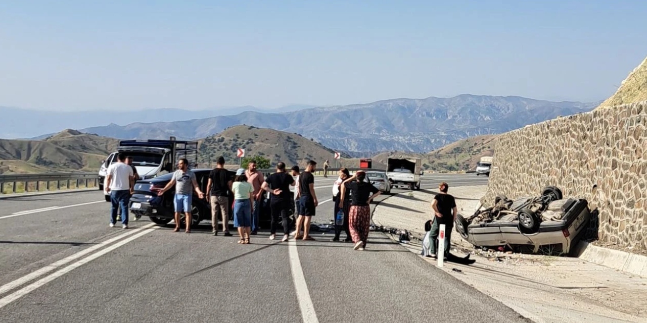 Tunceli'den son dakika: Trafik kazasında 7 kişi yaralandı