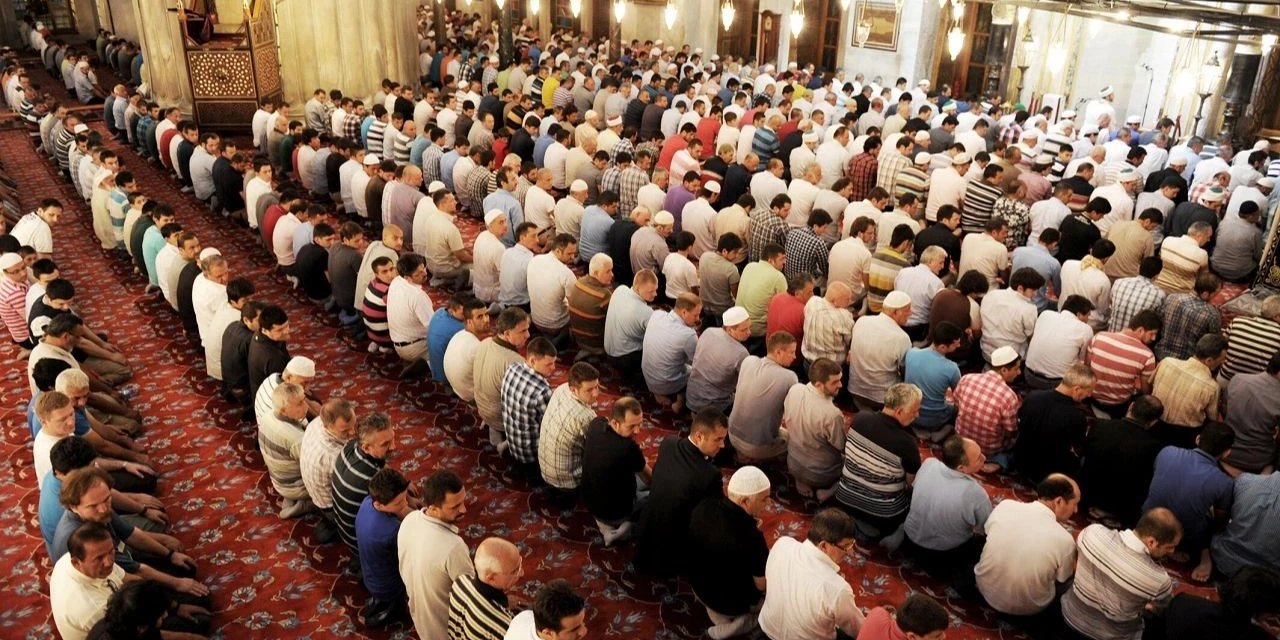 Hüda Par meclise sundu: Memur ve işçilere Cuma Namazı saatinde ara dinlenme verilsin