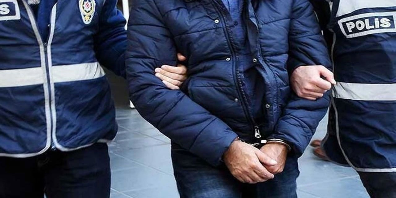 Uyuşturucu ve silah kaçakçılarına operasyon: 9 kişi tutuklandı