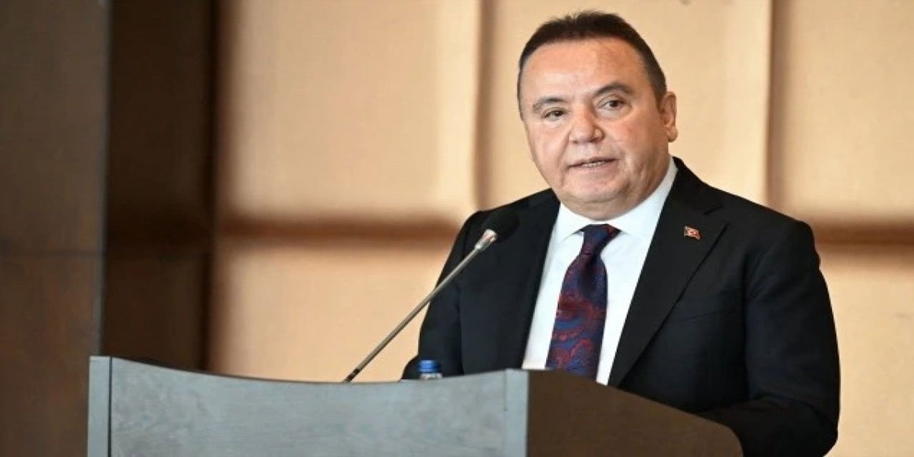 Son Dakika: Muhittin Böcek, görevden uzaklaştırıldı