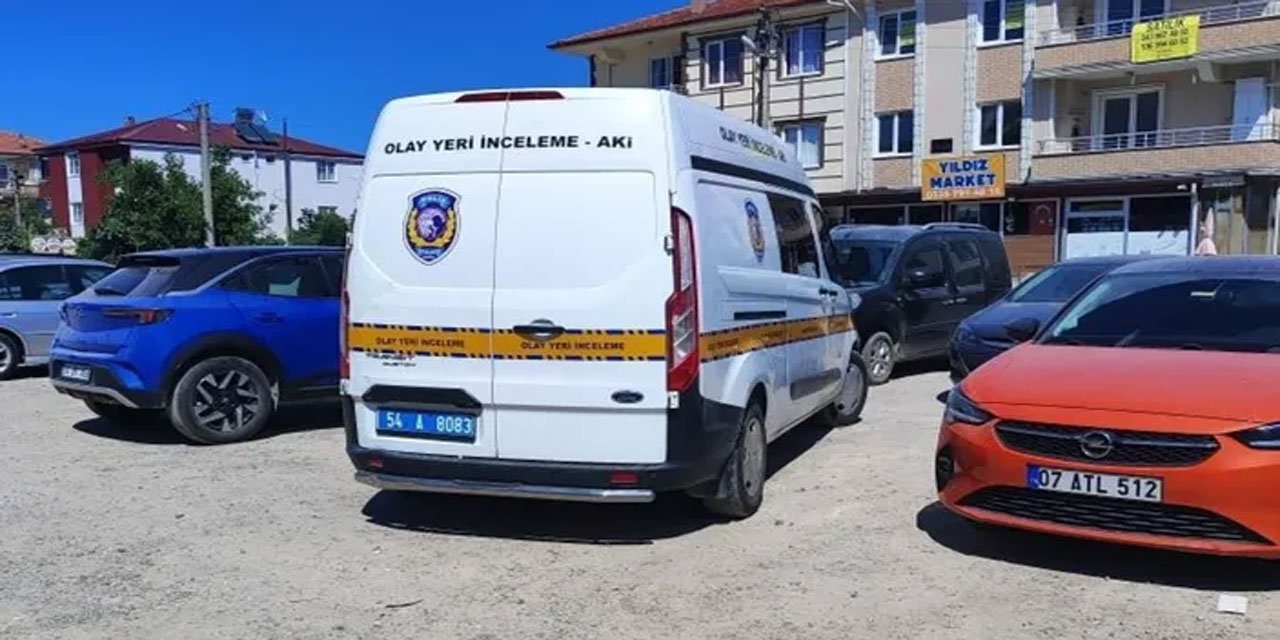 Havuza dengesiz atlayan amatör futbolcu, hayatını kaybetti