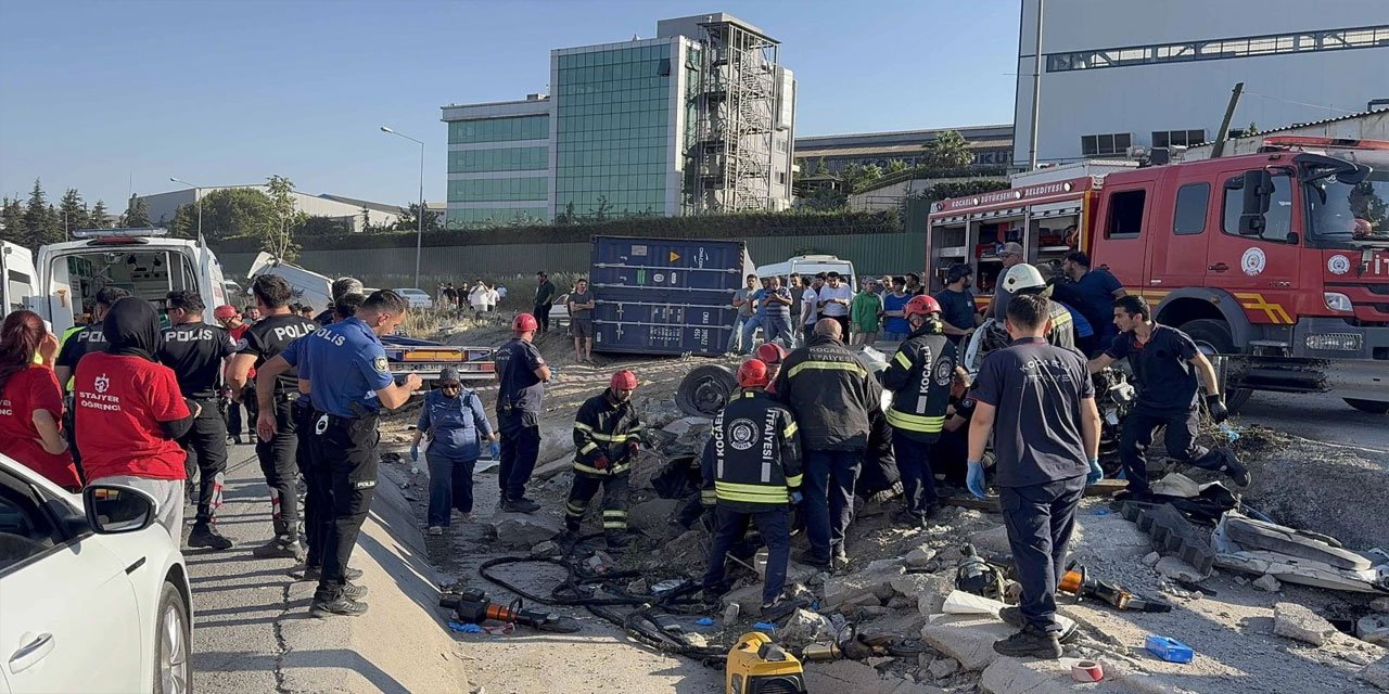 Ankara'da feci trafik kazası: Ölü ve yaralılar var