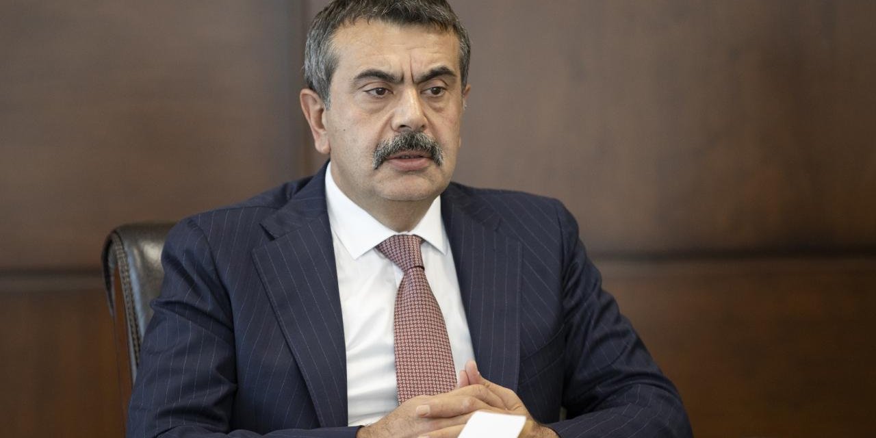 Bakan Tekin ilk defa net konuştu: 12 yıllık zorunlu eğitim kısalıyor