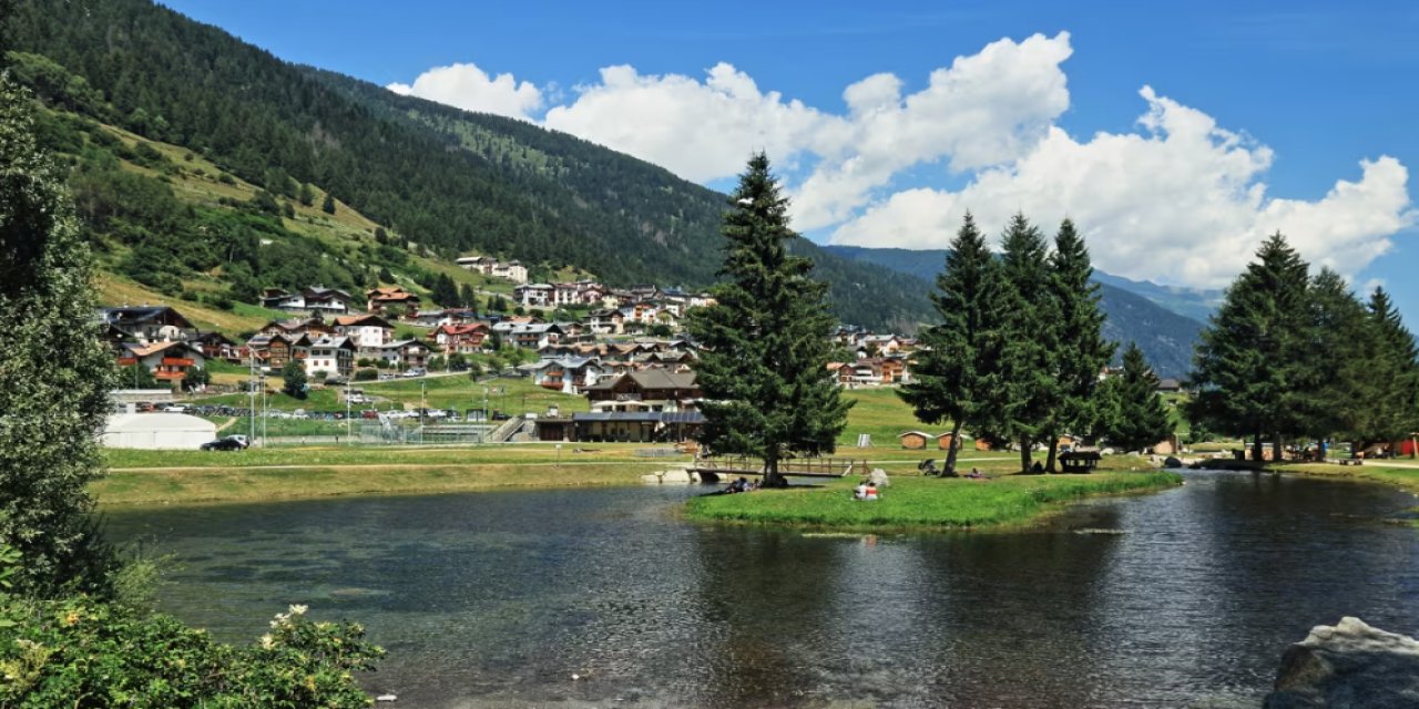 İtalya Sagron Mis köyüne taşınanlara 100 bin Euro verecek