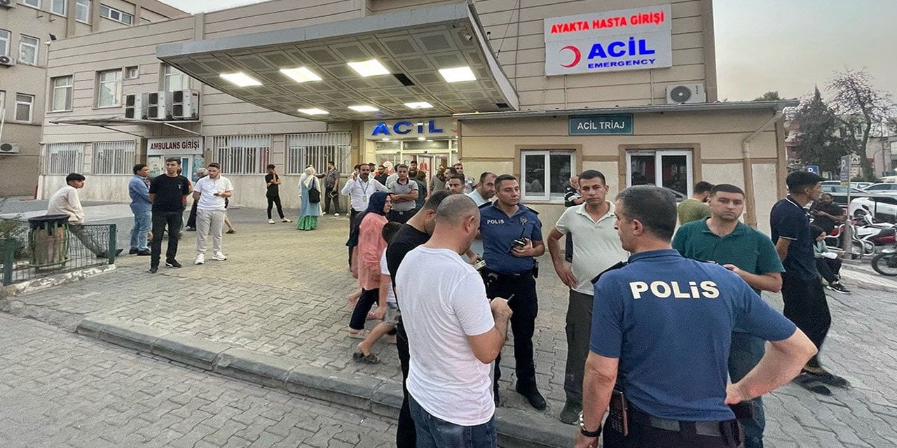 Şanlıurfa'da bir kişi doktora ve güvenliğe bıçakla saldırdı