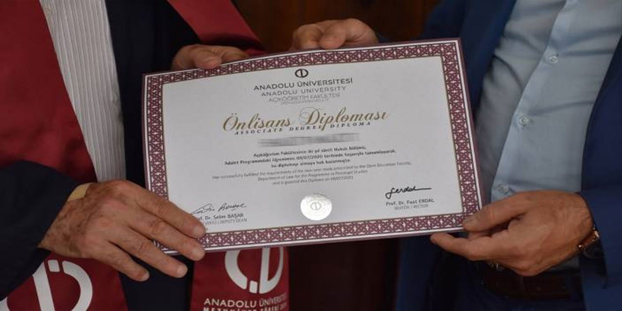 Sahte diploma skandalı: Padişah torunu bile sahte diploma almış