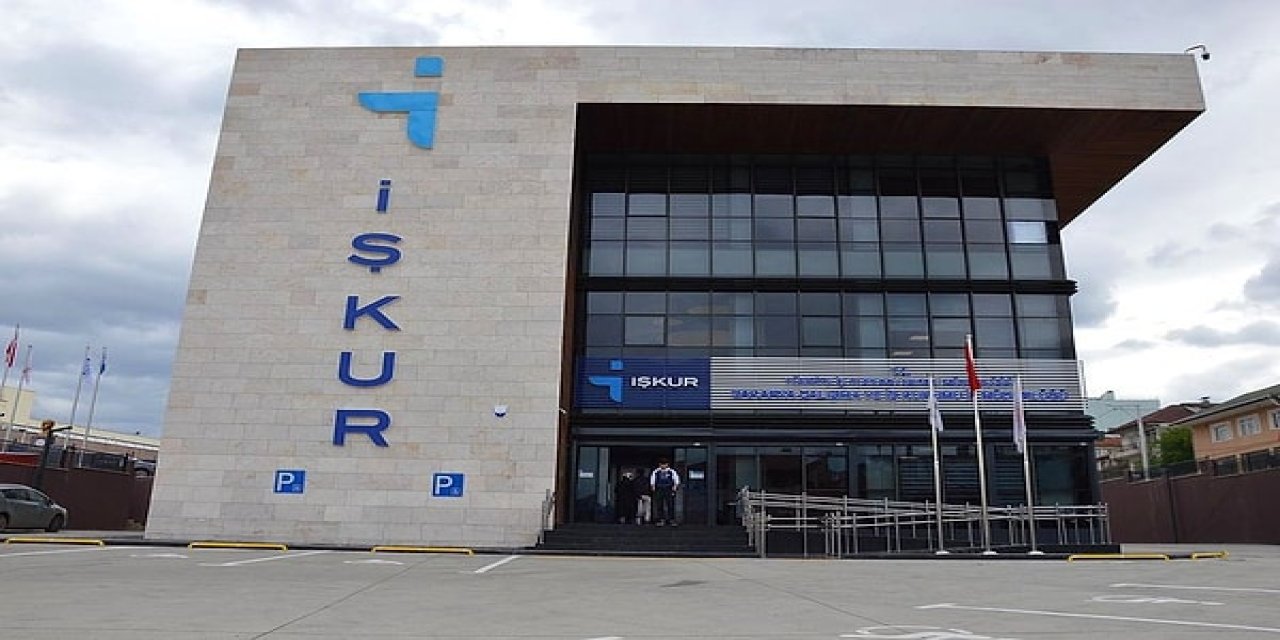 İŞKUR gençlik programı başvurusu 2025: Üniversitelilere 15 bin TL maaşla iş