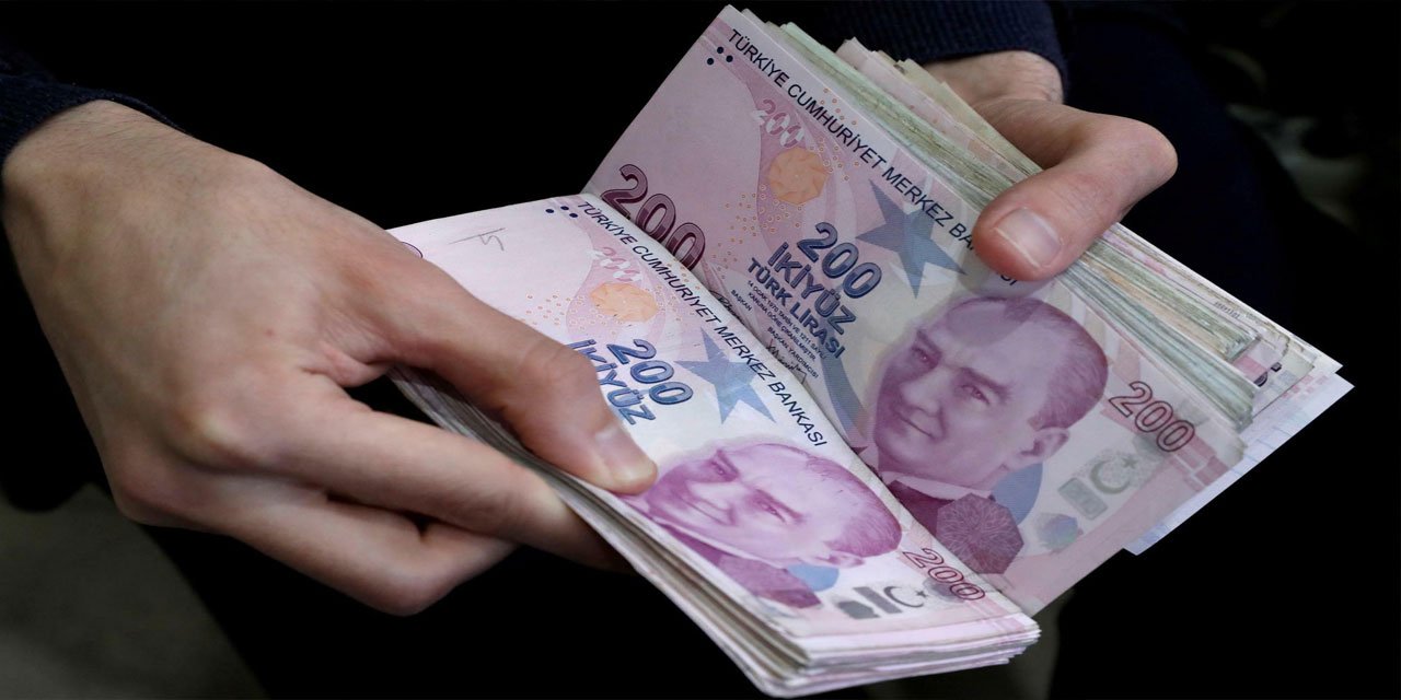 İlk defa üniversiteye gidecek olanlara 10 bin lira verilecek