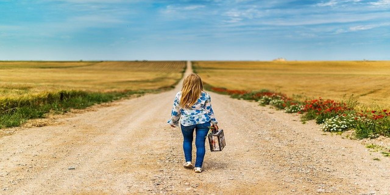 Evi habersiz terk eden kadına şok: Ne nafaka ne tazminat