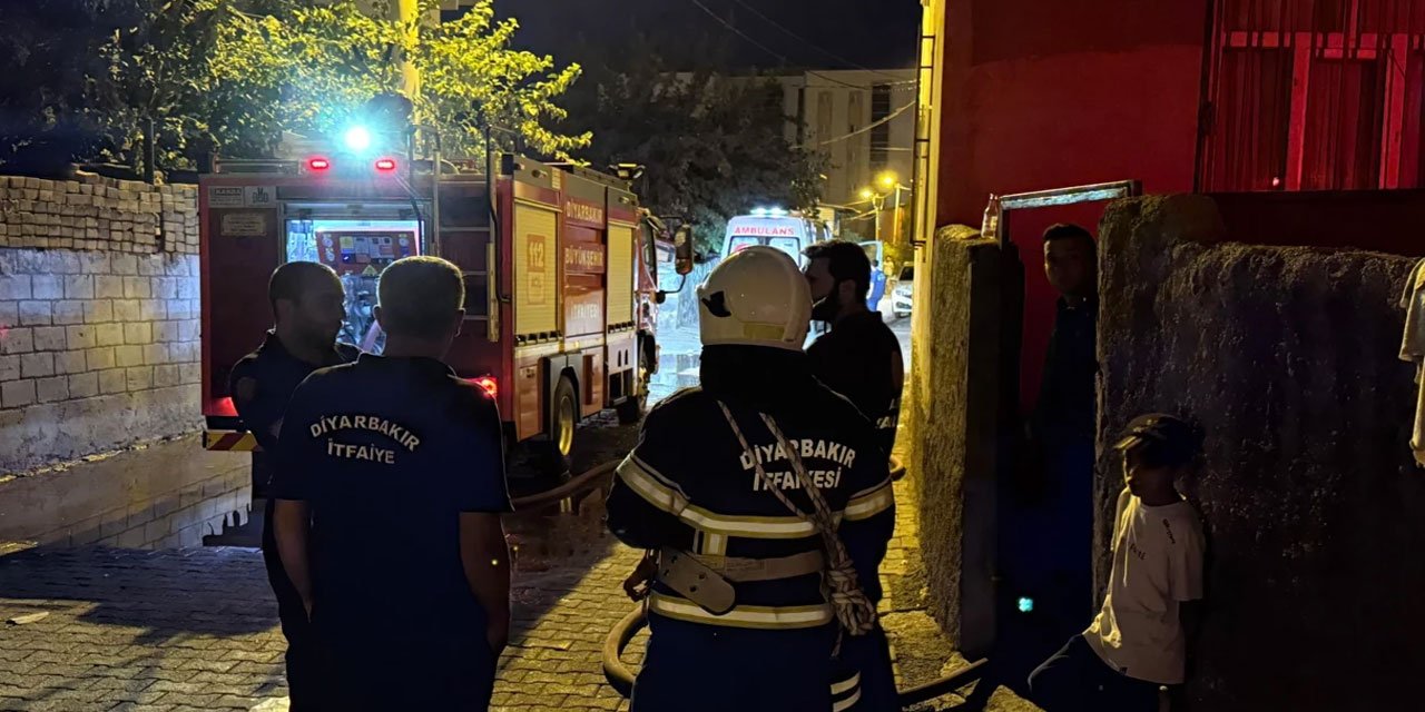 Diyarbakır'da bir evde patlama: 4 kişi yaralandı