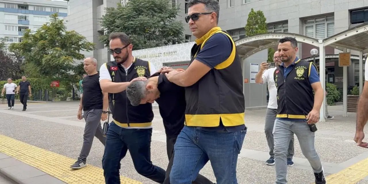 Arkadaşını öldürüp dondurma dolabında sakladı