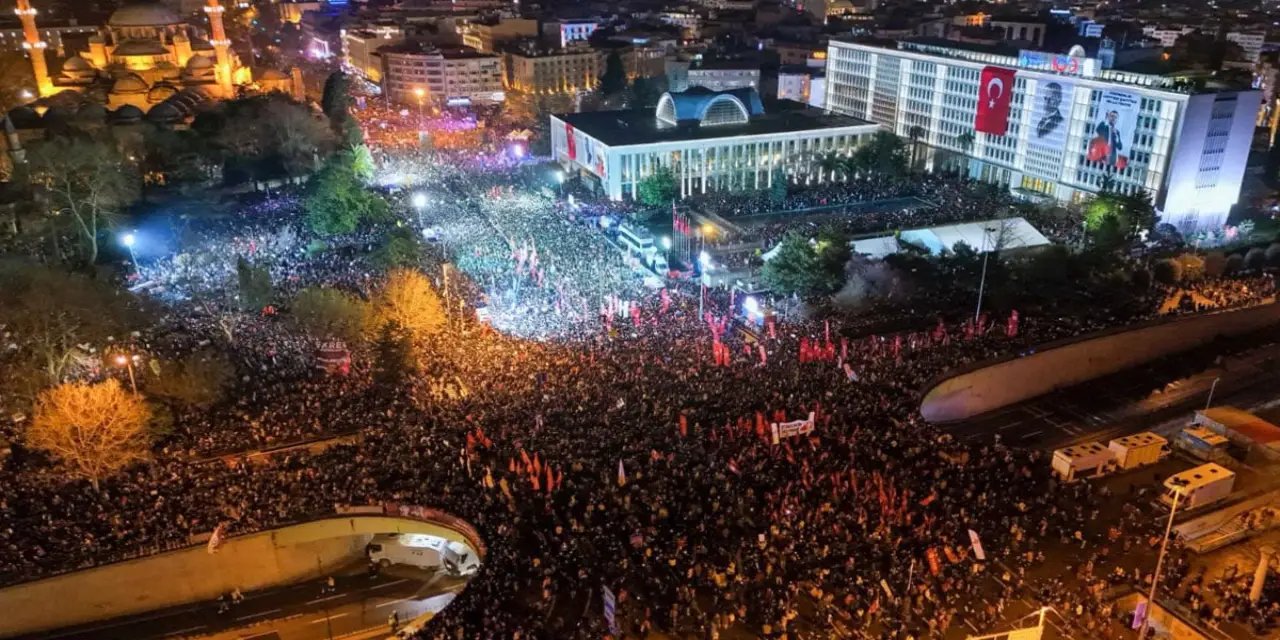 Saraçhane'de tutuklanan 13 öğrenci serbest bırakıldı