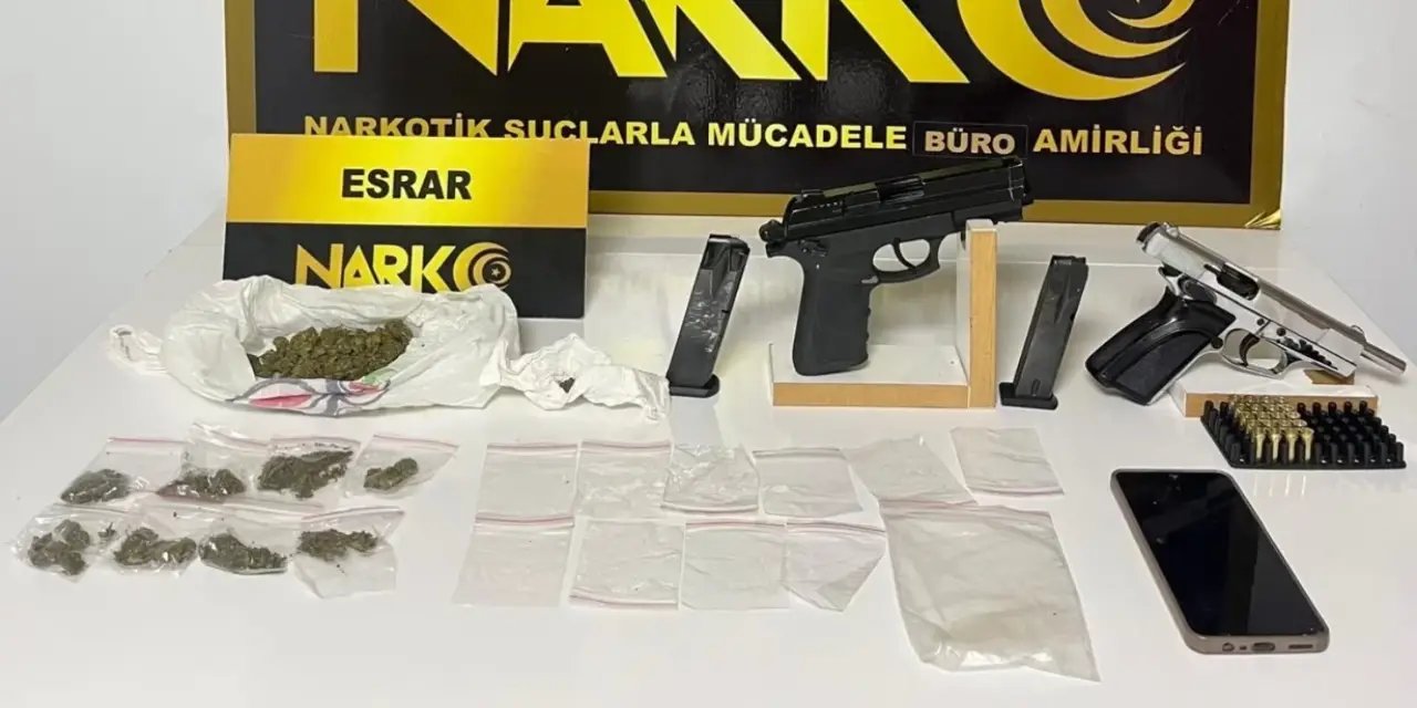 Balıkesir'de uyuşturucu operasyonu: 2 kişi yakalandı