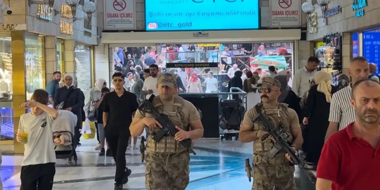 Kapalıçarşı'da bir esnaf haraç için tehdit edildi