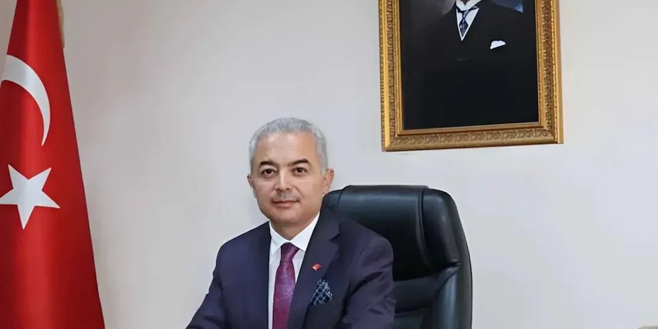 Vali Uğur Turan: Bizim liderimizin adı Recep Tayyip Erdoğan!