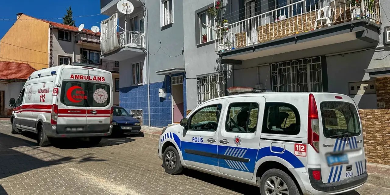Uşak'ta genç adam evinde ölü bulundu