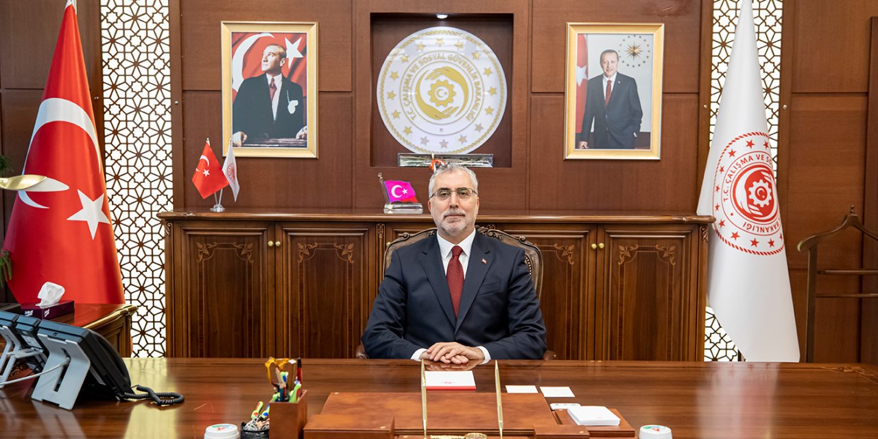 Vedat Işıkhan 2 müjdeyi açıkladı: Emekliye ek zam ve erken emeklilik