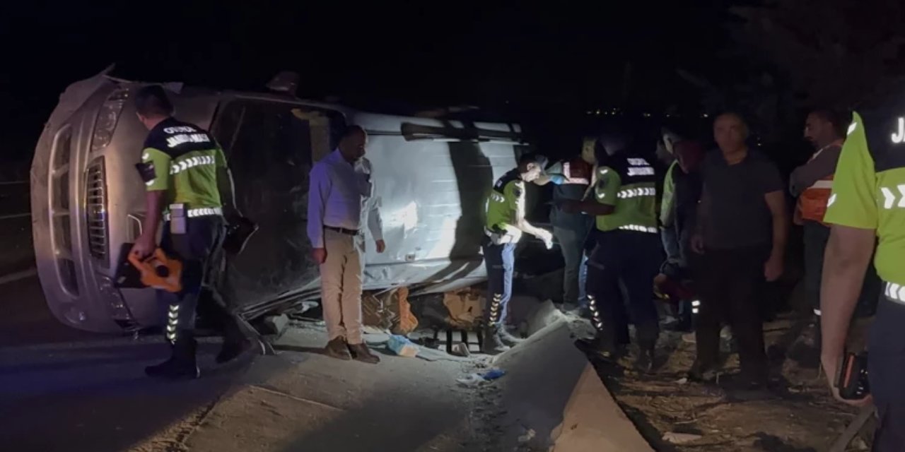 Gaziantep'te feci kaza: 2 ölü 8 yaralı