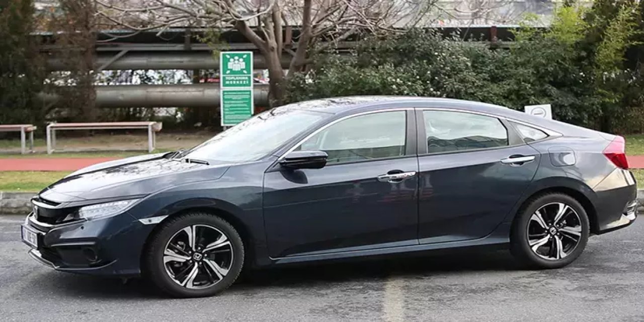Honda fiyat listesini güncelledi: Civic'e ek gümrük zammı geldi