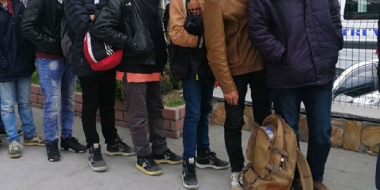 Hatay'da 11 düzensiz göçmen yakalandı