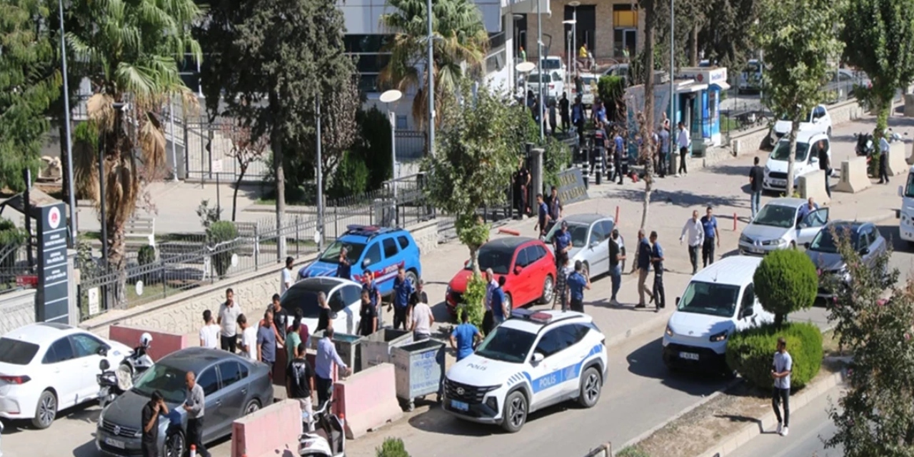 Adıyaman'da adliye önünde kavga; 8 yaralı, 15 gözaltı