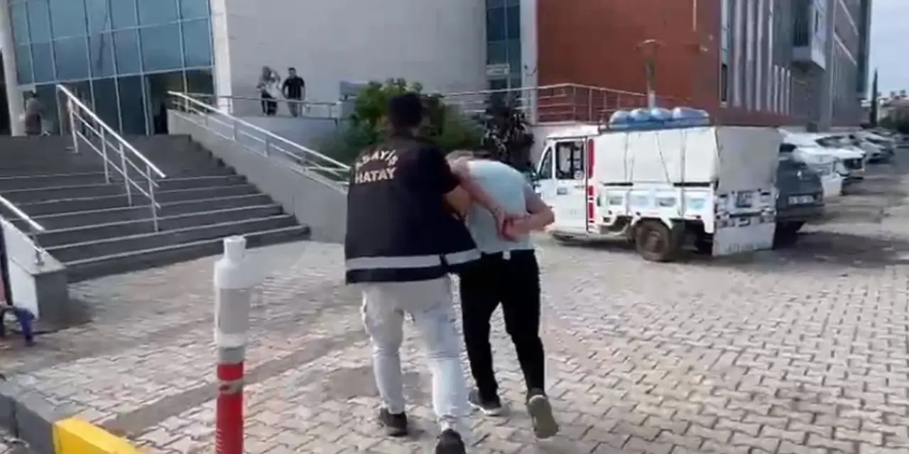 Hatay'da 2 kişi 1 milyon TL değerinde kablo çaldı