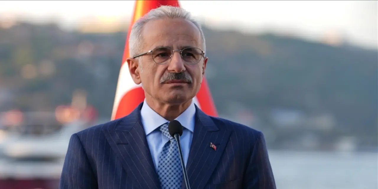 Bakan Abdulkadir Uraloğlu: 5G'ye geçiyoruz