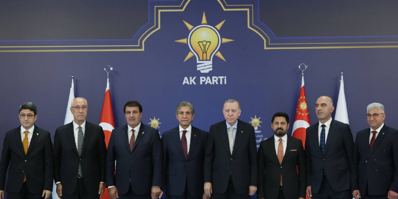 7 belediye başkanı AKP'ye geçti