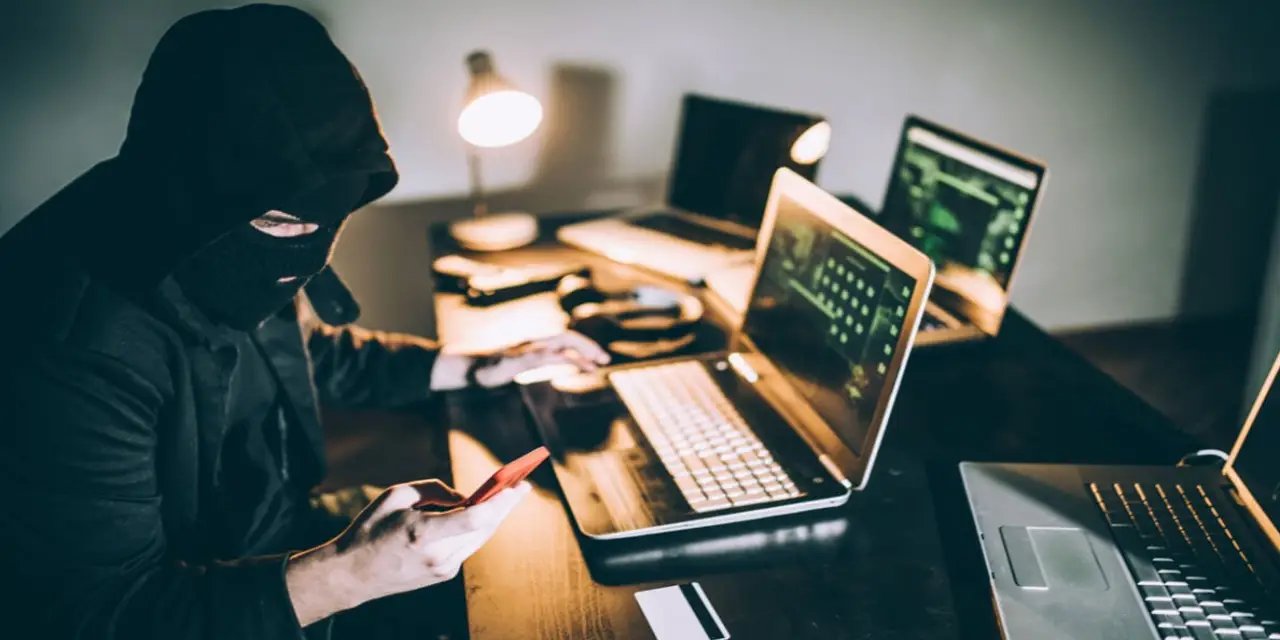 Adınız FETÖ'ye karıştı diyerek 10 milyon TL dolandırdılar