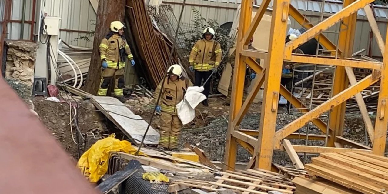 Kadıköy'de çalıştığı inşaattan düşen 60 yaşındaki işçi hayatını kaybetti