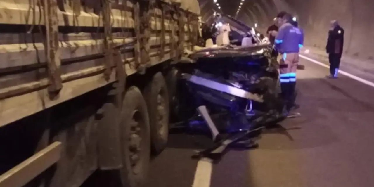 Kahramanmaraş'ta tünelde kaza: 1 ölü 4 yaralı
