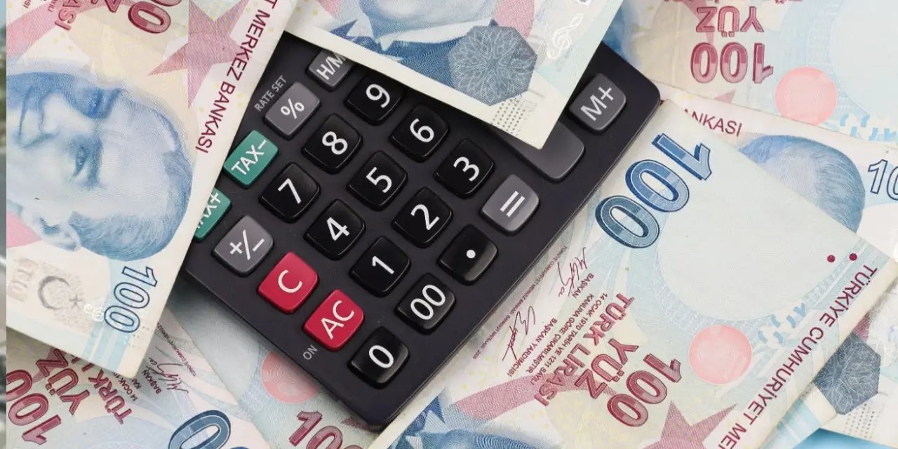 Memur-Sen'den memur ve memur emeklilerine ek zam talebi