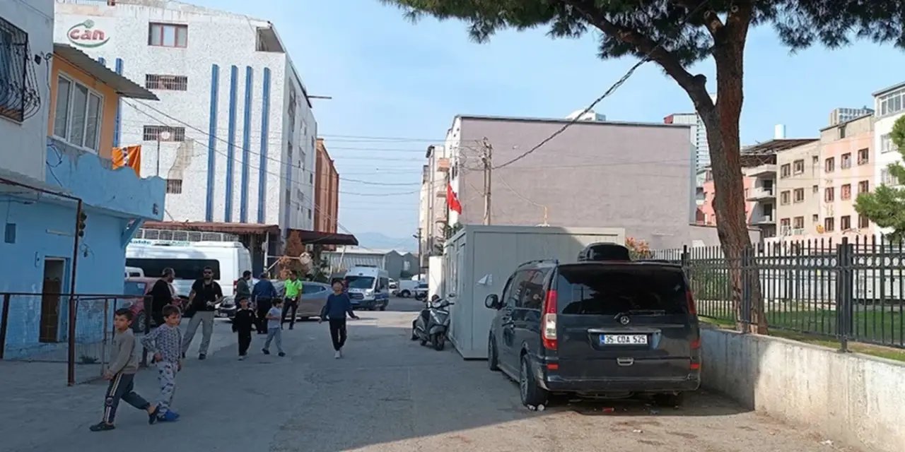 İzmir'de kadın cinayeti