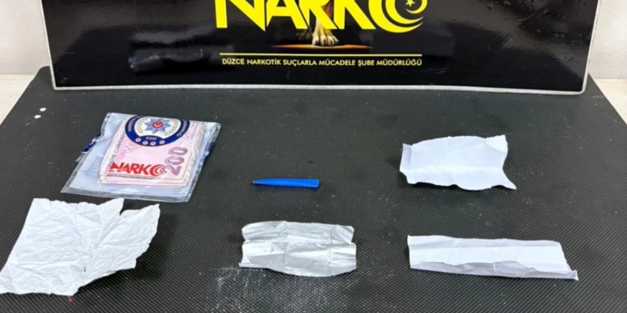 Düzce'de uyuşturucu operasyonu: İki şüpheli tutuklandı