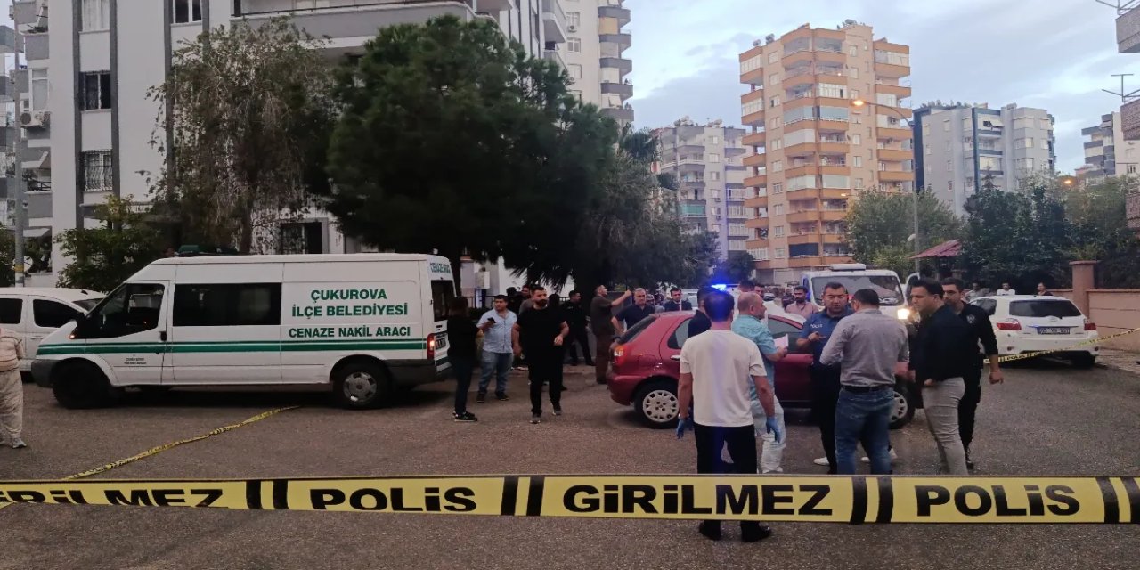 Adana'da bir kişi arabada ölü bulundu