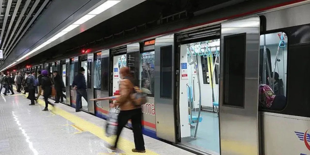 Üsküdar Marmaray istasyonunda bir kişi intihar etti