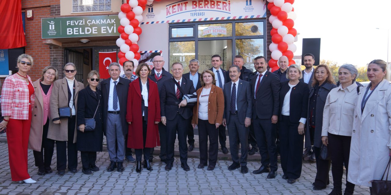 Belediye berber dükkanı açtı