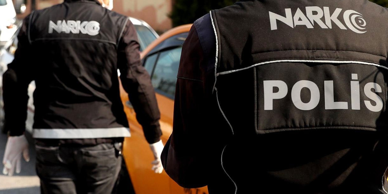 Antalya’da kaçak silah ve uyuşturucu operasyonu: 16 kişi gözaltına alındı