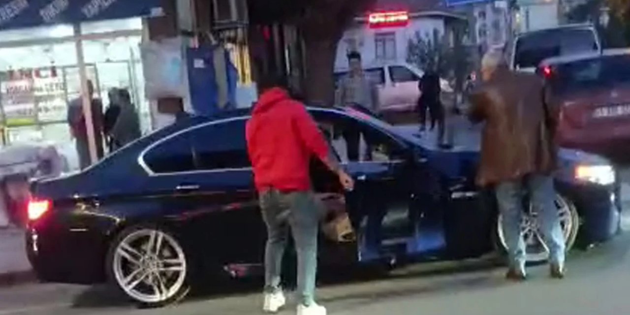 Eşinin sevgilisine saldırdı