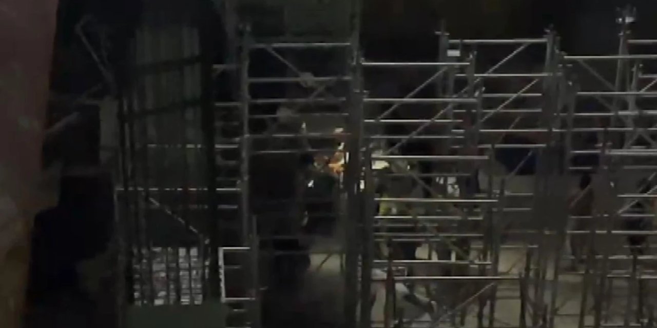 İstanbul'da metro inşaatında göçük: İşçiler altında kaldı