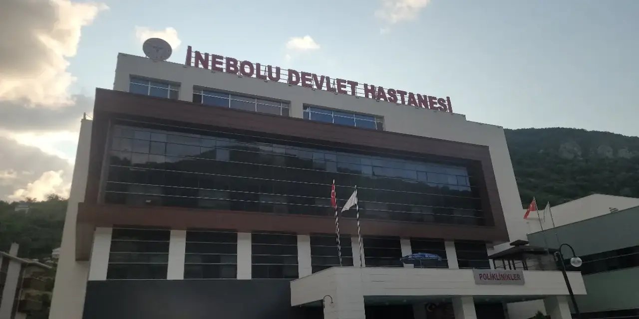 Kastamonu'da 15 kişi tavuk pilavdan zehirlendi