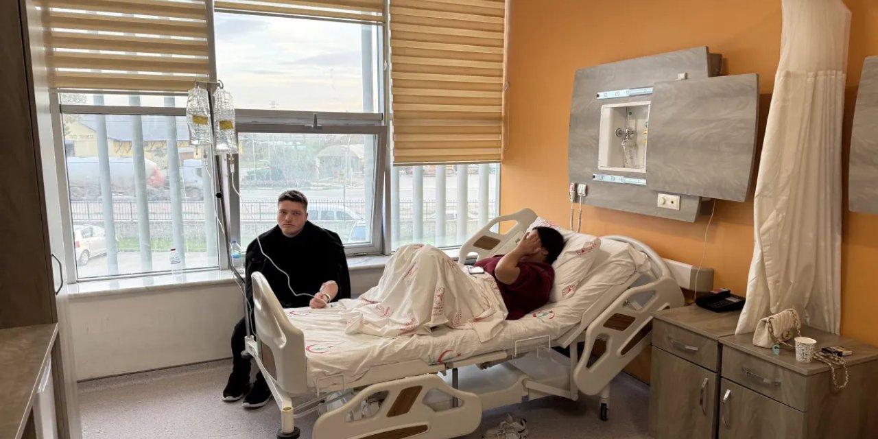 Bursa'da 4 kişi midye yedikten sonra hastanelik oldu