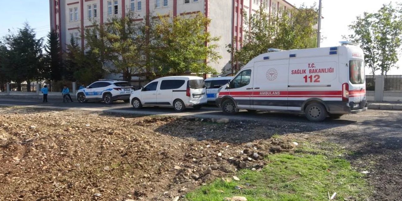 Adıyaman'da bir kişi bıçakla 2 çocuğu yaraladı