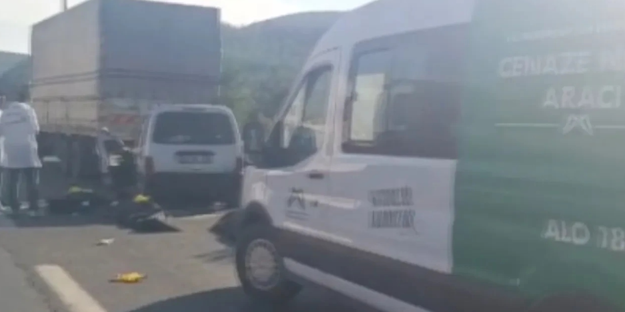 Mersin'de katliam gibi kaza: Çok sayıda ölü ve yaralı var