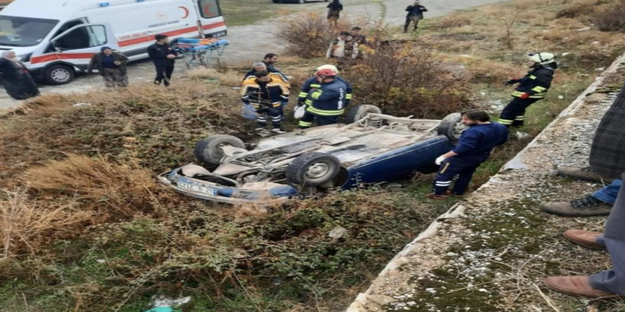 Konya'da feci kaza: Otomobil şarampole uçtu
